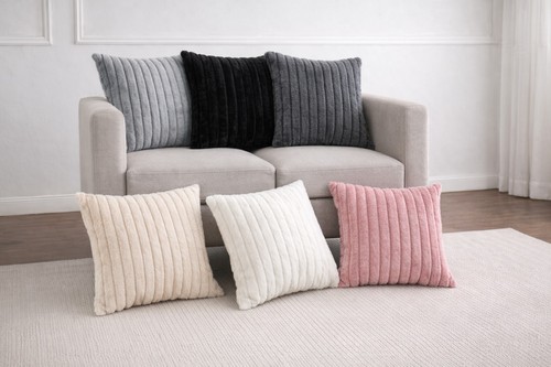 Ribbed plush cushion - ribbed, covers